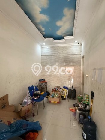 Hunian Cantik Modern Lb 135m2 di Tambaksari, Surabaya Hunian Cantik Modern Lb 135m2 di Tambaksari, Surabaya