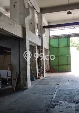 Unit Gudang Dijual di Krembangan Surabaya Luas Tanah 695m2, Luas Bangunan 1500m2 Unit Gudang Dijual di Krembangan Surabaya Luas Tanah 695m2, Luas Bangunan 1500m2