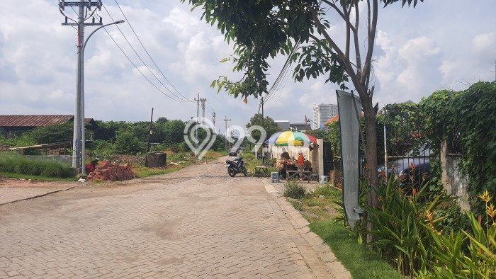 Jarang Ada! Tanah di Wiyung Punya Luas 916m2 SHM Jarang Ada! Tanah di Wiyung Punya Luas 916m2 SHM