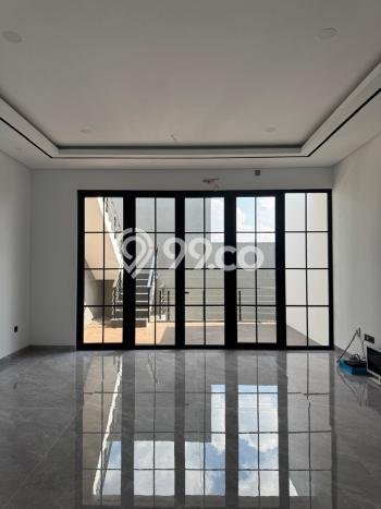 Dijual Rumah Luas Megah Dengan View Eksklusif di Citraland, Surabaya Dijual Rumah Luas Megah Dengan View Eksklusif di Citraland, Surabaya