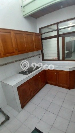 Disewakan Rumah Murah di BKR Bandung dengan 2 Kamar Tidur Disewakan Rumah Murah di BKR Bandung dengan 2 Kamar Tidur