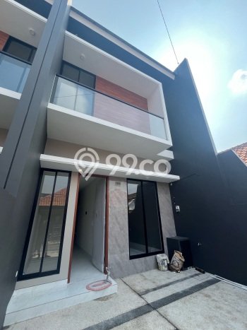 Rumah Modern Minimalis 4 KT Bisa Langsung Pindah di Sukolilo Rumah Modern Minimalis 4 KT Bisa Langsung Pindah di Sukolilo