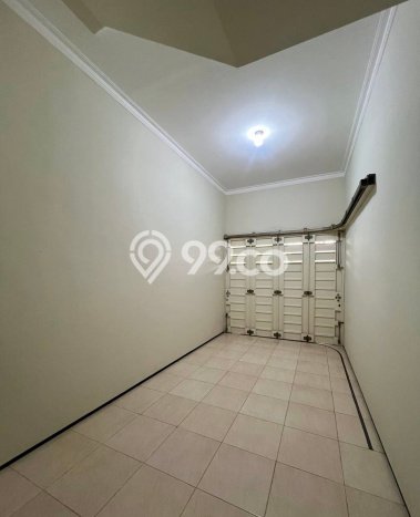 Siap Huni Rumah Mewah 4 Kamar di Sukolilo Dekat ke Mana Pun Siap Huni Rumah Mewah 4 Kamar di Sukolilo Dekat ke Mana Pun