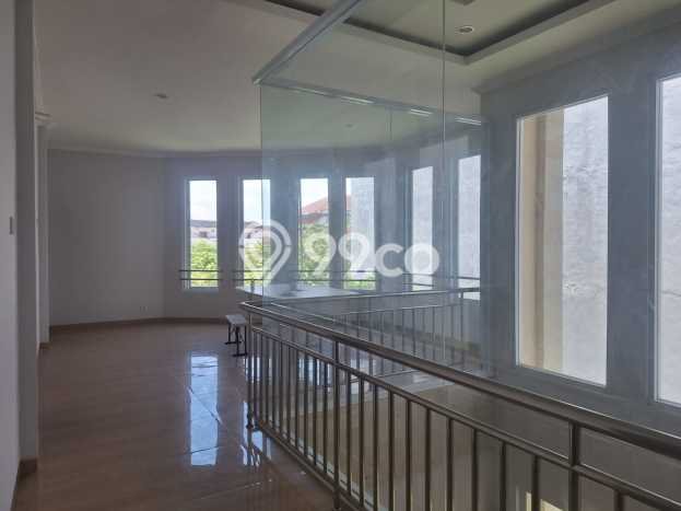Rumah Disewakan Denpasar LT 500m2 LB 300m2 Kawasan Renon Rumah Disewakan Denpasar LT 500m2 LB 300m2 Kawasan Renon