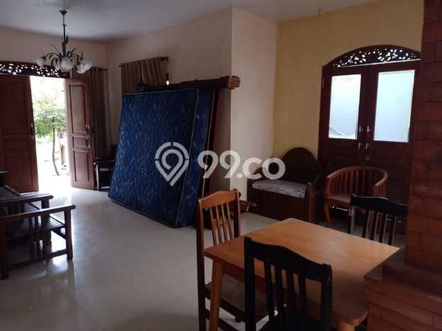 Rumah sewa siap pakai 4 Kamar Tidur di Renon, Denpasar Rumah sewa siap pakai 4 Kamar Tidur di Renon, Denpasar