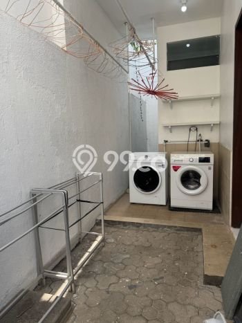 Rumah sewa siap huni 4 KT di Renon, Denpasar Rumah sewa siap huni 4 KT di Renon, Denpasar