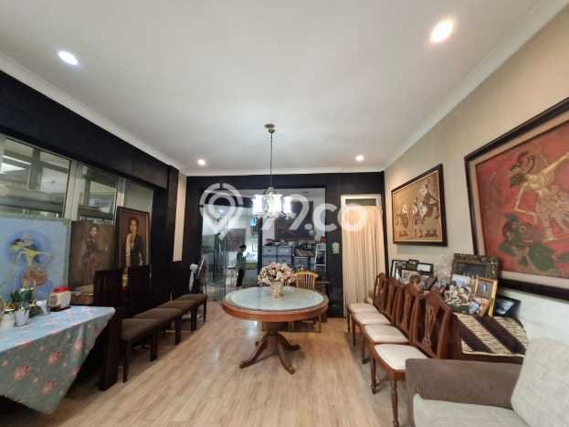 Rumah Elit Modern Tanpa Renovasi di Pondok Cabe Tangerang Rumah Elit Modern Tanpa Renovasi di Pondok Cabe Tangerang