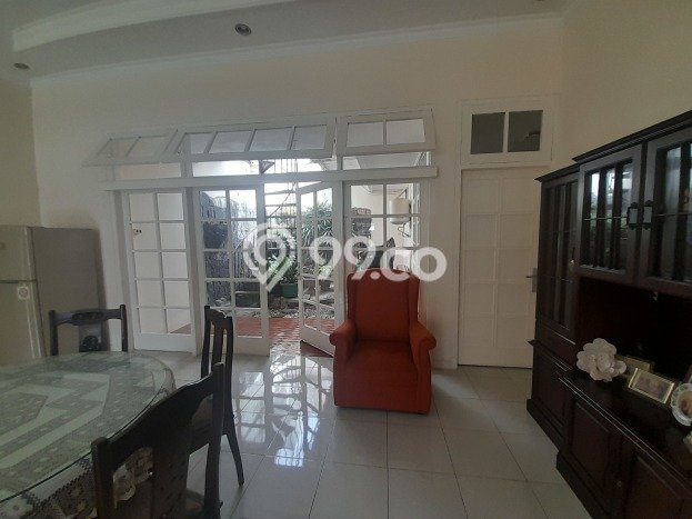 Dijual Hunian Mewah dengan Fasilitas Sekitar Komplit di Cinere, Depok Dijual Hunian Mewah dengan Fasilitas Sekitar Komplit di Cinere, Depok