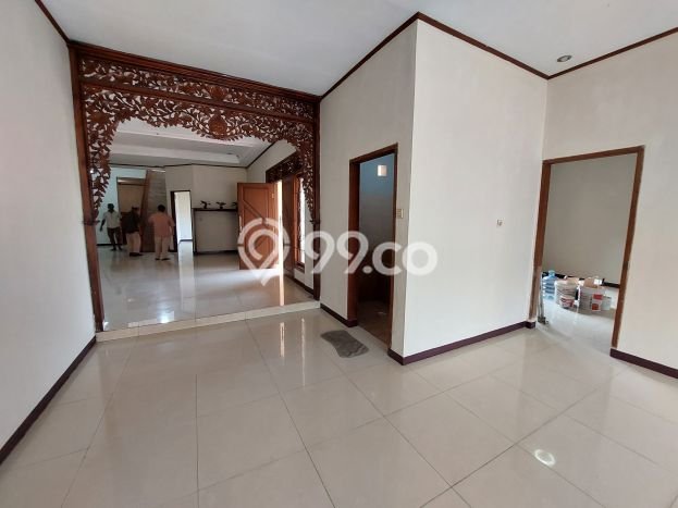 For Sale! Luxury House LT 630m2 Desain Modern di Cirendeu For Sale! Luxury House LT 630m2 Desain Modern di Cirendeu