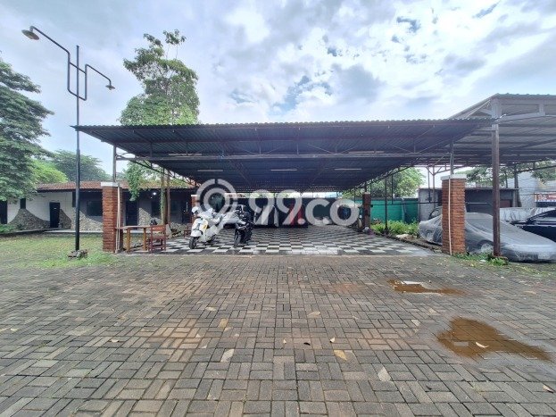 Unit Komersial Dijual di Beji Depok 200m2 Unit Komersial Dijual di Beji Depok 200m2