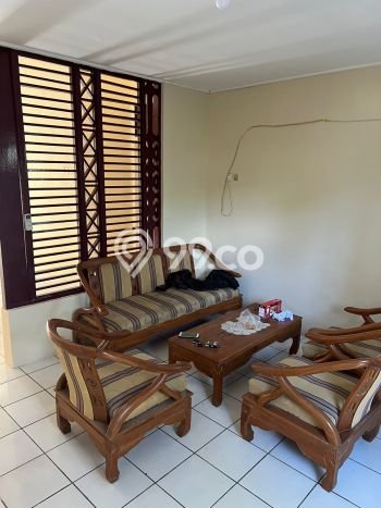Rumah Strategis di Balikpapan Tengah, 3 KM, Area Tenang, LT 280m² Bangunan 250m² Rumah Strategis di Balikpapan Tengah, 3 KM, Area Tenang, LT 280m² Bangunan 250m²