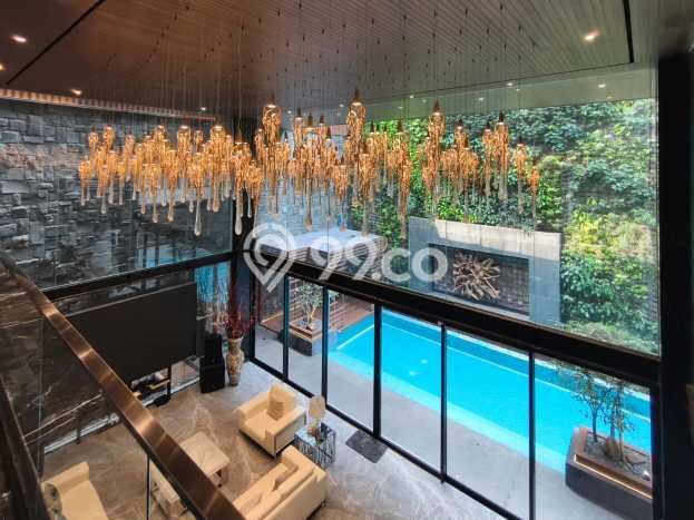 Hunian Mewah LB 1500m2 Siap Huni Desain Elegan di Pantai Indah Kapuk, Jakarta Utara Hunian Mewah LB 1500m2 Siap Huni Desain Elegan di Pantai Indah Kapuk, Jakarta Utara