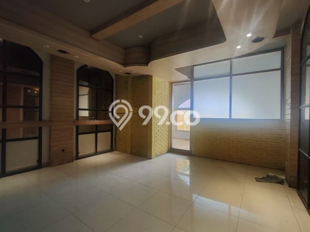 LOKASI STRATEGIS! Ruko Disewakan di Pantai Indah Kapuk, Luas 335m², Kawasan Ramai LOKASI STRATEGIS! Ruko Disewakan di Pantai Indah Kapuk, Luas 335m², Kawasan Ramai