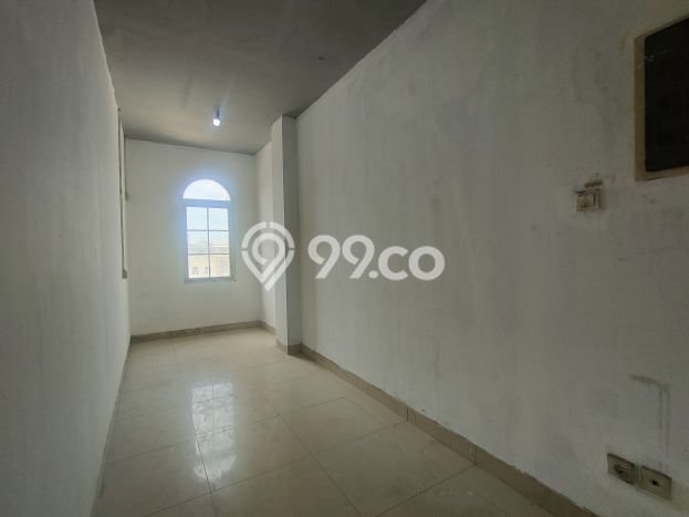 LOKASI STRATEGIS! Ruko Disewakan di Pantai Indah Kapuk, Luas 335m², Kawasan Ramai LOKASI STRATEGIS! Ruko Disewakan di Pantai Indah Kapuk, Luas 335m², Kawasan Ramai