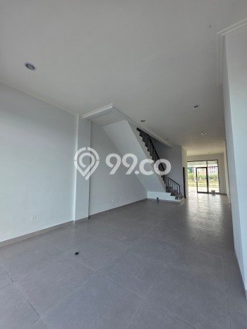 Unit Ruko Dijual di Jakarta Utara LT 103m2 & LB 300m2 Unit Ruko Dijual di Jakarta Utara LT 103m2 & LB 300m2