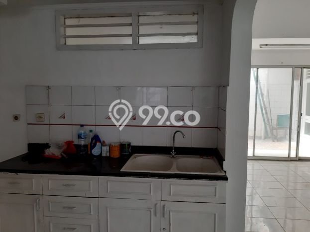 For Sale! Premium House LT 200m2 Desain Modern di Kedoya Baru For Sale! Premium House LT 200m2 Desain Modern di Kedoya Baru
