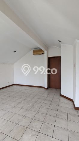 Hunian Elit LB 350m2 Siap Pakai Desain Elegan di Mutiara Kedoya, Jakarta Barat Hunian Elit LB 350m2 Siap Pakai Desain Elegan di Mutiara Kedoya, Jakarta Barat