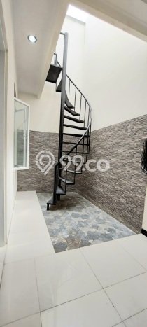 Rumah Modern 3 KT di Taman Kopo Indah Bandung Unfurnished Rumah Modern 3 KT di Taman Kopo Indah Bandung Unfurnished