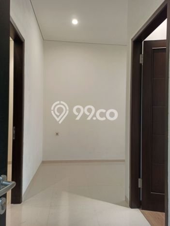 Rumah Luxury Modern Tanpa Renovasi di Rawamangun Jakarta Timur Rumah Luxury Modern Tanpa Renovasi di Rawamangun Jakarta Timur