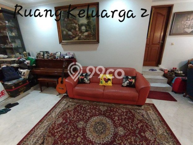Jual Rumah Mewah Megah Dengan View Cantik di Pulomas, Jakarta Timur Jual Rumah Mewah Megah Dengan View Cantik di Pulomas, Jakarta Timur