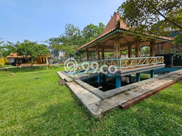 Tersedia Vila Kawasan Sukatani, Luas 4035m², Dekat mudah fasilitas Tersedia Vila Kawasan Sukatani, Luas 4035m², Dekat mudah fasilitas