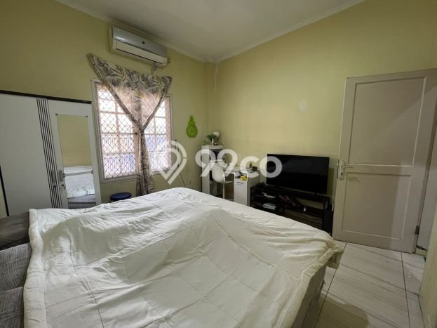 Rumah Modern 2 KT di BSD Nusaloka Tangerang Unfurnished Rumah Modern 2 KT di BSD Nusaloka Tangerang Unfurnished