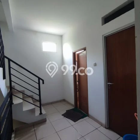 Ruko Bagus LT 97m2 LB 320m2 Dijual di Pesanggrahan Jakarta Selatan Ruko Bagus LT 97m2 LB 320m2 Dijual di Pesanggrahan Jakarta Selatan