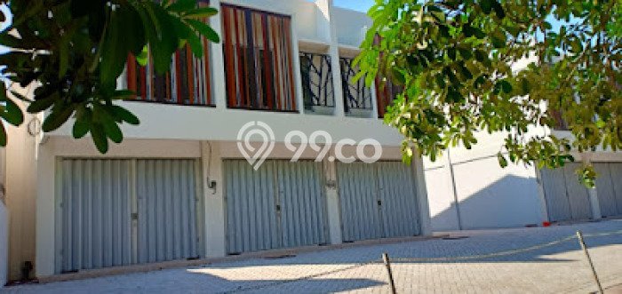 Ruko Komersial Disewakan di Kebomas Gresik Luas 120m2 Ruko Komersial Disewakan di Kebomas Gresik Luas 120m2