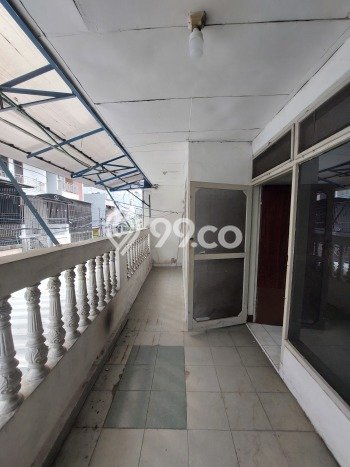 Siap Huni Rumah Minimalis & Modern LB 100m2 di Teluk Gong Siap Huni Rumah Minimalis & Modern LB 100m2 di Teluk Gong