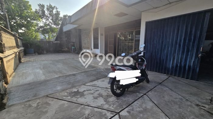 Rumah Mewah Dijual LT 240m2 di Kebon Jeruk, Jakarta Barat Rumah Mewah Dijual LT 240m2 di Kebon Jeruk, Jakarta Barat