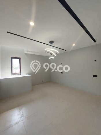 Jual Rumah Eksklusif 3 KT di Muara Karang, Jakarta Utara Jual Rumah Eksklusif 3 KT di Muara Karang, Jakarta Utara
