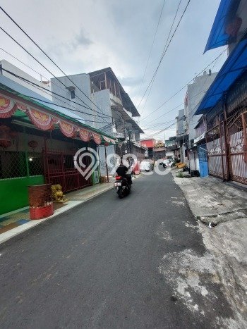 Siap Huni Rumah Minimalis & Modern LB 100m2 di Teluk Gong Siap Huni Rumah Minimalis & Modern LB 100m2 di Teluk Gong