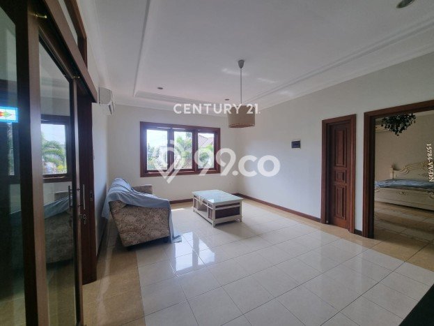 Disewakan Rumah Murah di Sektor 9-Bintaro Tangerang Selatan dengan 5 KT Disewakan Rumah Murah di Sektor 9-Bintaro Tangerang Selatan dengan 5 KT