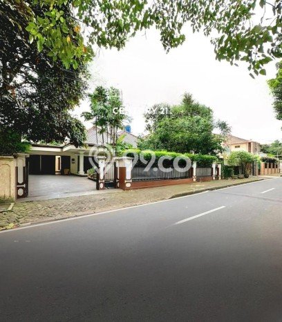 Hot Offer Hunian Mewah Ideal dan Luas di Menteng, Jakarta Pusat Hot Offer Hunian Mewah Ideal dan Luas di Menteng, Jakarta Pusat