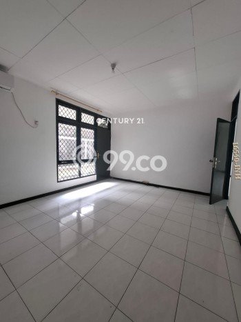 Jarang Ada! Rumah Kontrakan 3 Kamar Nyaman Siap Huni Sektor 9-Bintaro Jarang Ada! Rumah Kontrakan 3 Kamar Nyaman Siap Huni Sektor 9-Bintaro