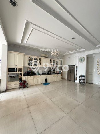 Dijual Rumah Premium dengan Fasilitas Sekitar Lengkap di Cipondoh, Tangerang Dijual Rumah Premium dengan Fasilitas Sekitar Lengkap di Cipondoh, Tangerang