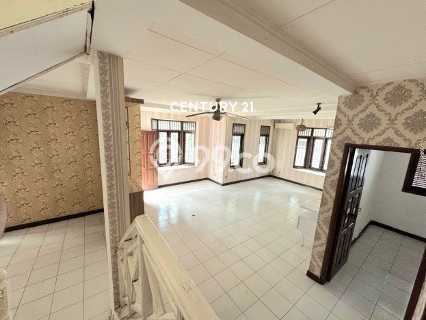 Dijual Rumah Luas Megah Dengan View Cantik di Sektor 5 - Bintaro, Tangerang Selatan Dijual Rumah Luas Megah Dengan View Cantik di Sektor 5 - Bintaro, Tangerang Selatan