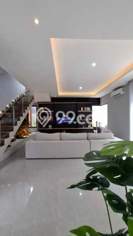 Siap Huni Rumah Mewah 6 Kamar di Serpong Dekat ke Mana Saja Siap Huni Rumah Mewah 6 Kamar di Serpong Dekat ke Mana Saja