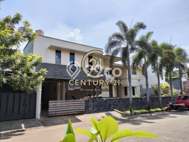 Siap Huni Rumah Mewah 5 Kamar di Pondok Aren Dekat ke Mana Saja Siap Huni Rumah Mewah 5 Kamar di Pondok Aren Dekat ke Mana Saja