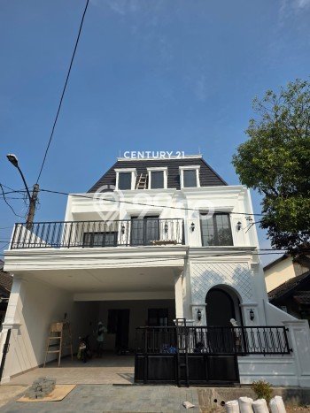 Rumah Elit Modern Siap Huni di Sektor 3 - Bintaro Tangerang Selatan Rumah Elit Modern Siap Huni di Sektor 3 - Bintaro Tangerang Selatan