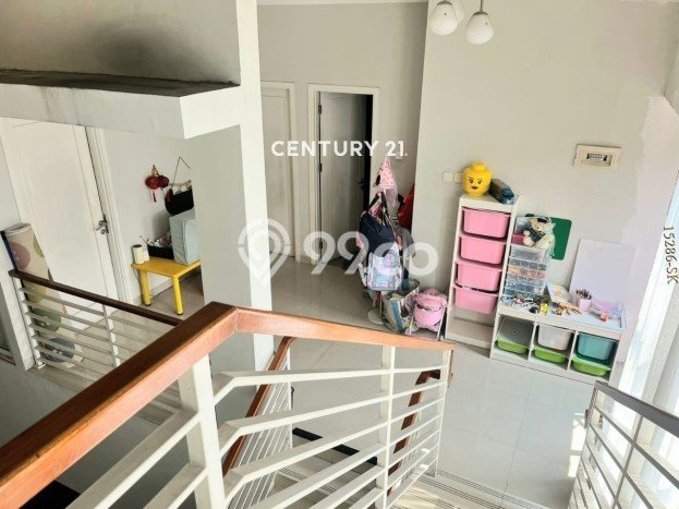 For Sale! Luxury House LT 239m2 Desain Modern di Sektor 7-Bintaro For Sale! Luxury House LT 239m2 Desain Modern di Sektor 7-Bintaro