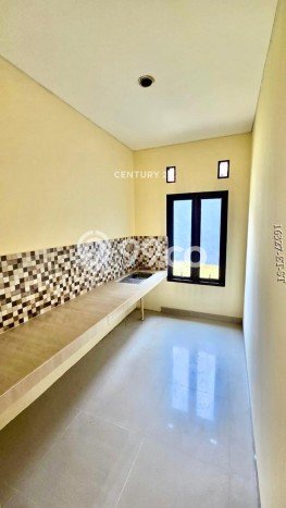 Rumah Luas Asri 3 KT Siap Pakai di Bintaro Tangerang Selatan Rumah Luas Asri 3 KT Siap Pakai di Bintaro Tangerang Selatan