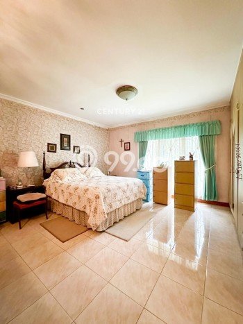 Jual Rumah Mewah Elegan Dengan View Cantik di Sektor 7-Bintaro, Tangerang Selatan Jual Rumah Mewah Elegan Dengan View Cantik di Sektor 7-Bintaro, Tangerang Selatan