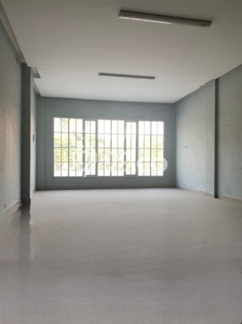 Ruko Dijual di Prime Area Tangerang Luas 195m2 Ruko Dijual di Prime Area Tangerang Luas 195m2