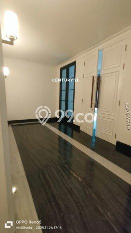 Rumah Eksklusif Siap Huni LT 345m2 di Kebayoran Baru, Jakarta Selatan Rumah Eksklusif Siap Huni LT 345m2 di Kebayoran Baru, Jakarta Selatan