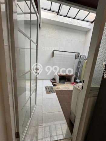 Rumah Modern 2 Kamar LT 135m2 di Bintaro Rumah Modern 2 Kamar LT 135m2 di Bintaro