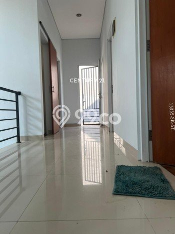 Hunian Mewah LB 140m2 Siap Huni Desain Elegan di Sektor 9-Bintaro, Tangerang Selatan Hunian Mewah LB 140m2 Siap Huni Desain Elegan di Sektor 9-Bintaro, Tangerang Selatan