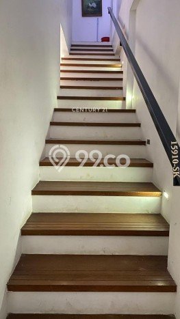 For Sale! Premium House LT 220m2 Desain Modern di Lebak Bulus For Sale! Premium House LT 220m2 Desain Modern di Lebak Bulus
