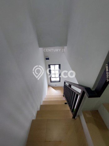 For Sale Hunian Rumah Terawat 3 Kamar di Bintaro, Tangerang Selatan For Sale Hunian Rumah Terawat 3 Kamar di Bintaro, Tangerang Selatan