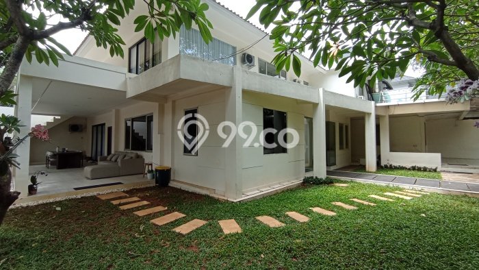 Hunian Eksklusif Siap Huni LT 469m2 di Kebayoran Baru, Jakarta Selatan Hunian Eksklusif Siap Huni LT 469m2 di Kebayoran Baru, Jakarta Selatan